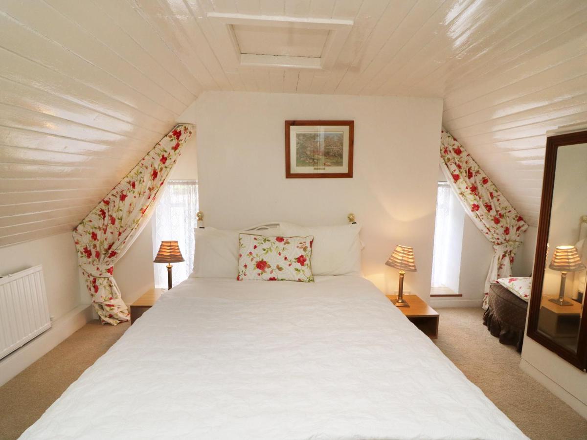 Julie's Cottage, Castleisland Exterior foto