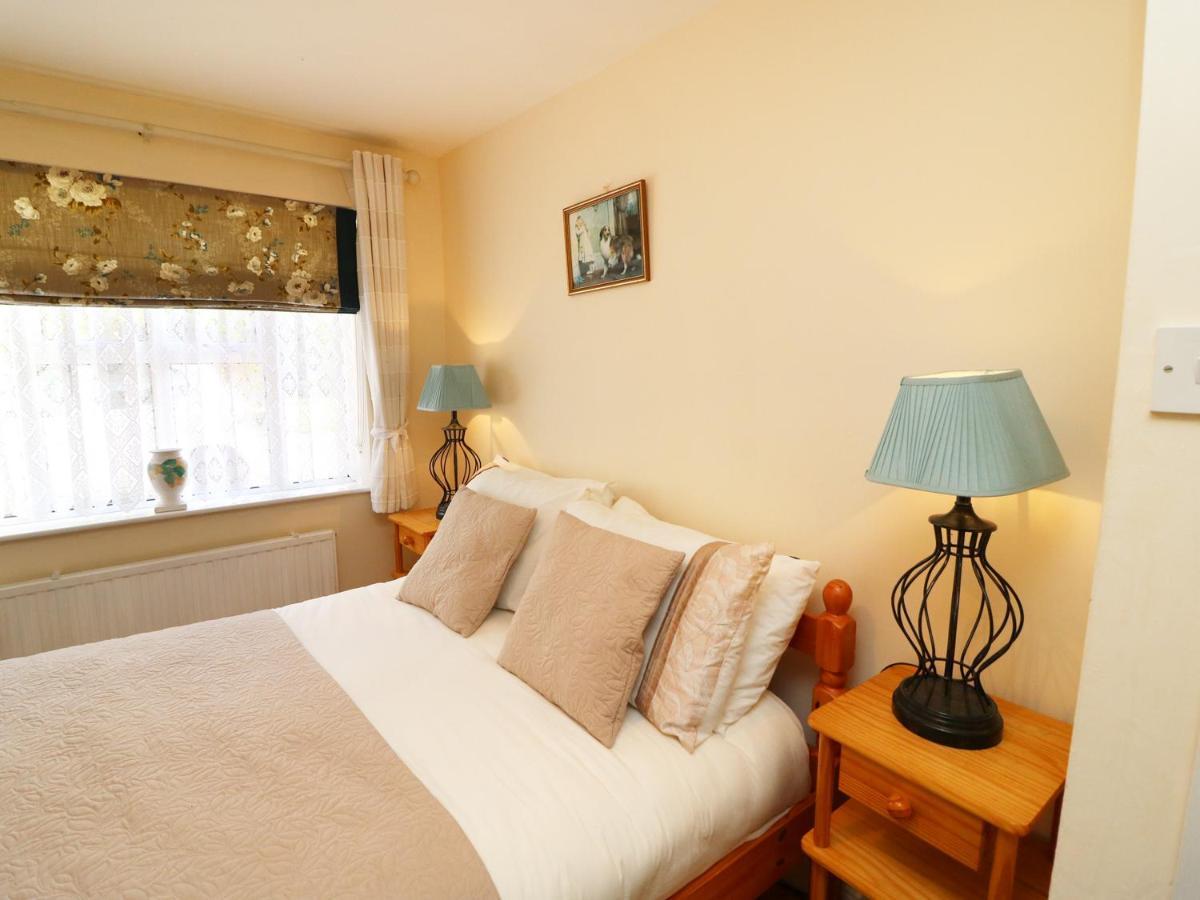 Julie's Cottage, Castleisland Exterior foto