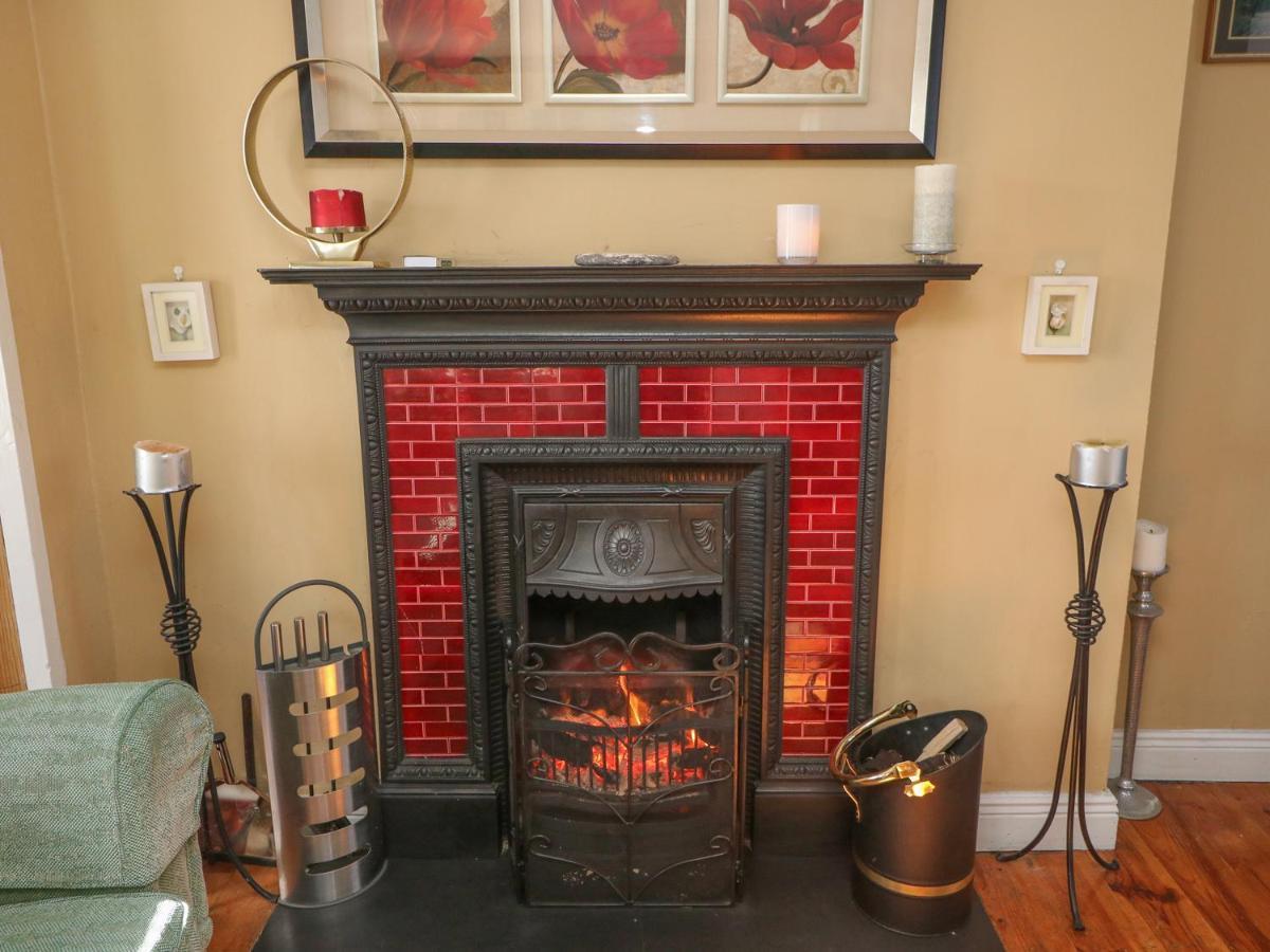 Julie's Cottage, Castleisland Exterior foto